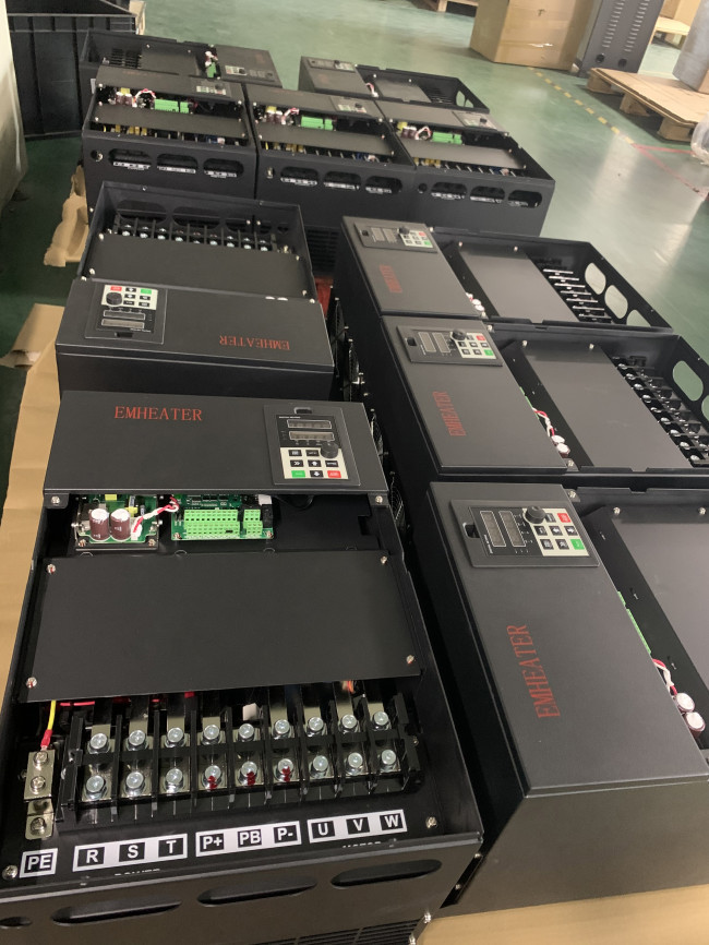 30KW VSD Variable Speed Drive Three Phase 380V 50 To 60Hz Input