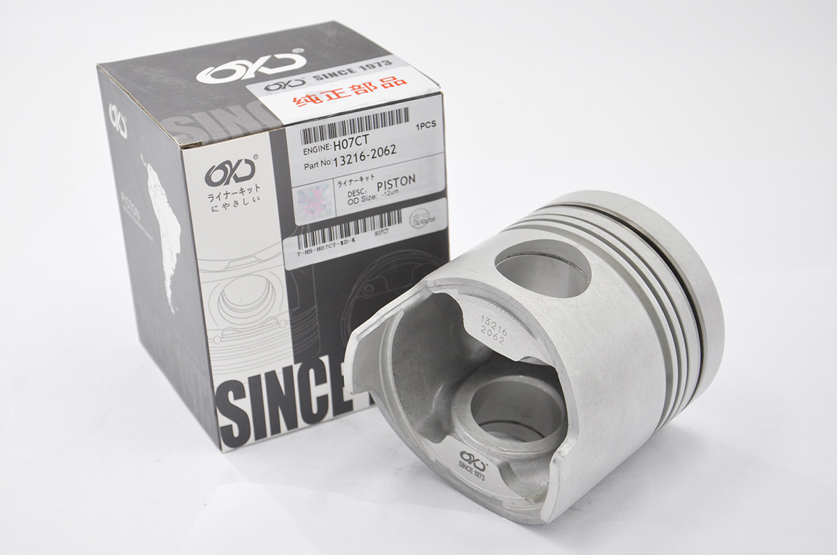 H07C H07CT Excavator Diesel Engine Piston Hino Spare Parts