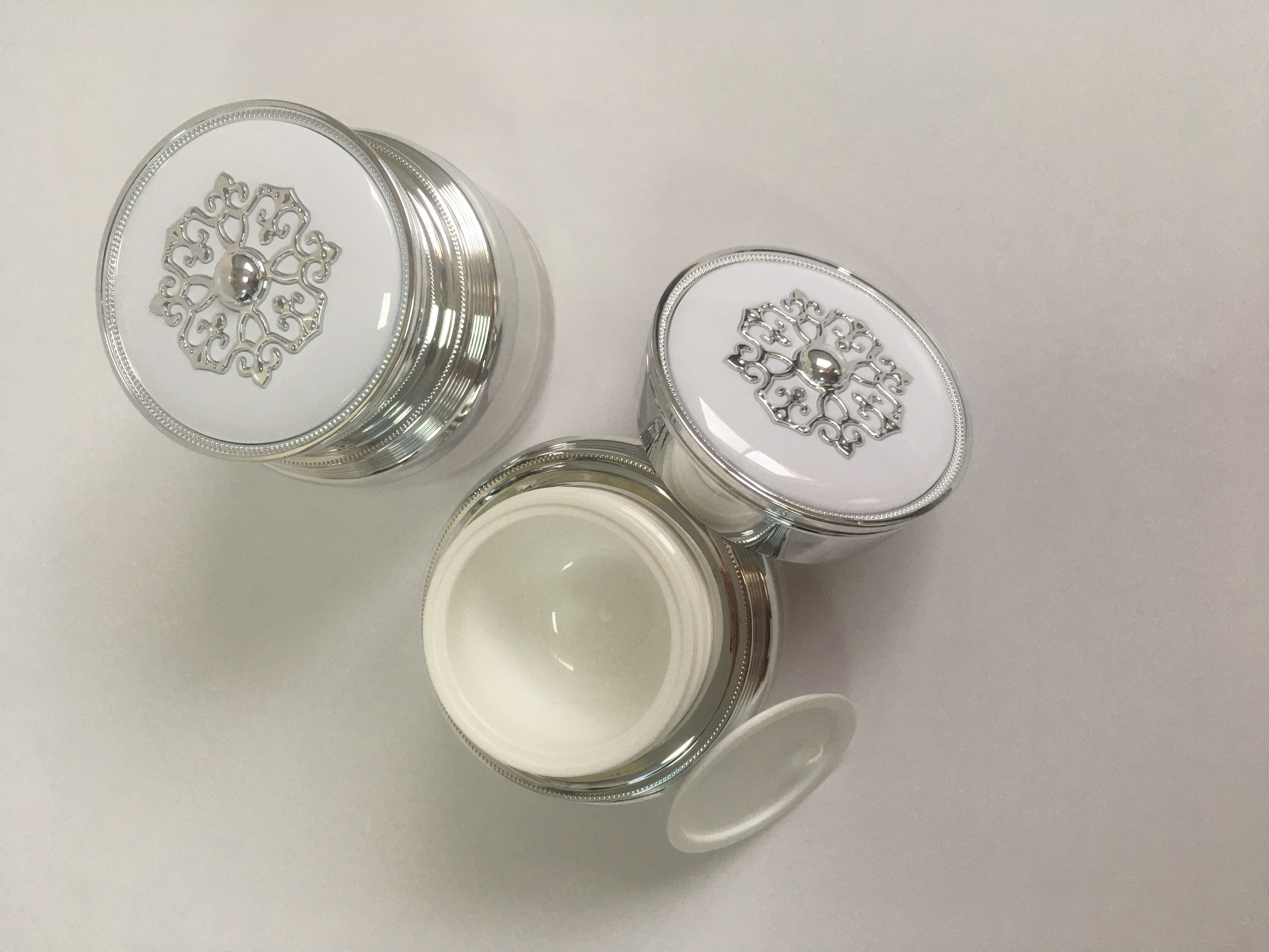 Plastic jar with lid 50ml 50 gram jar bucket jar for sale