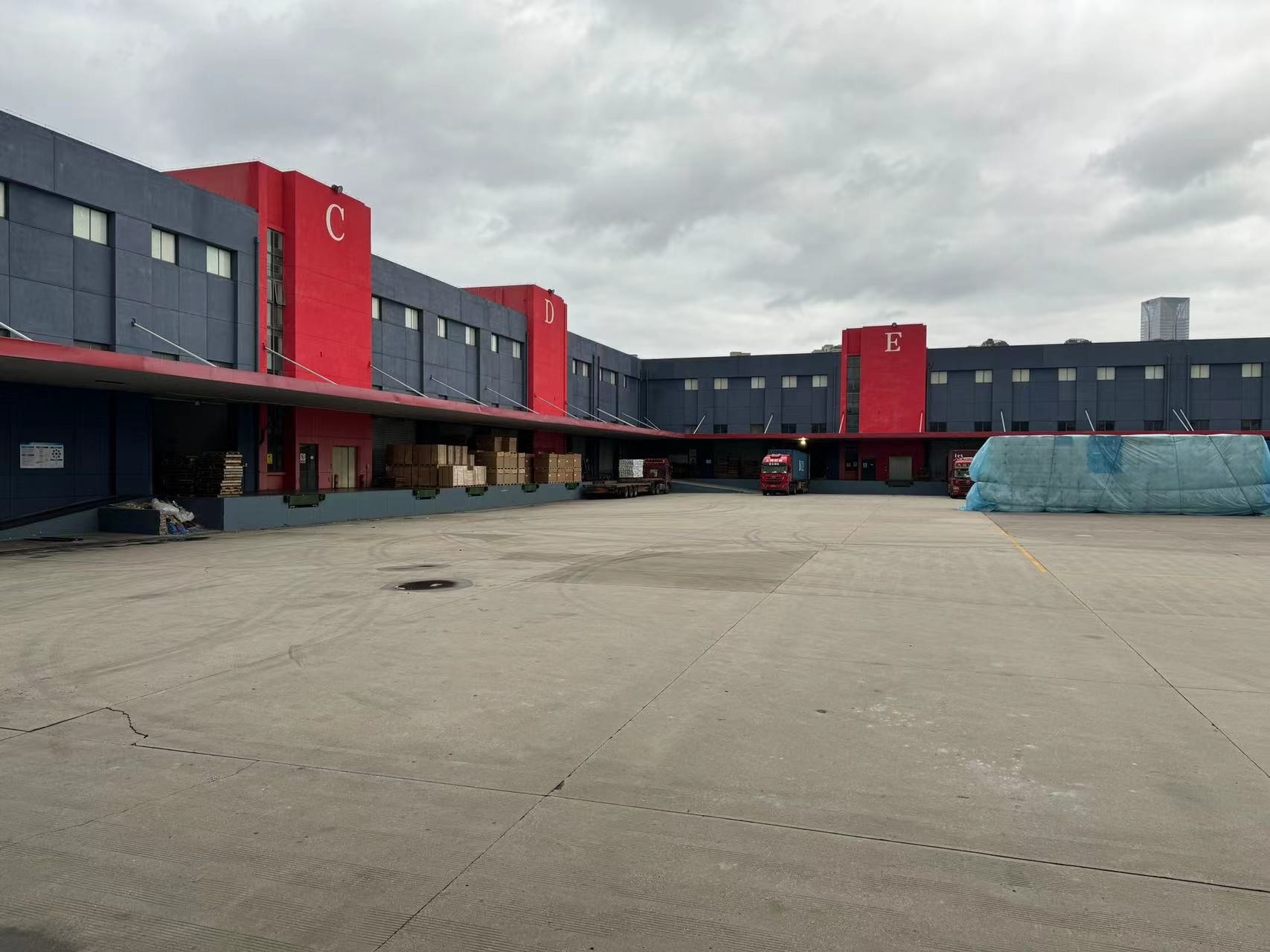 Large Bonded Warehouses In Shenzhen And Shanghai China Support Duty-Free Imports International Transfer