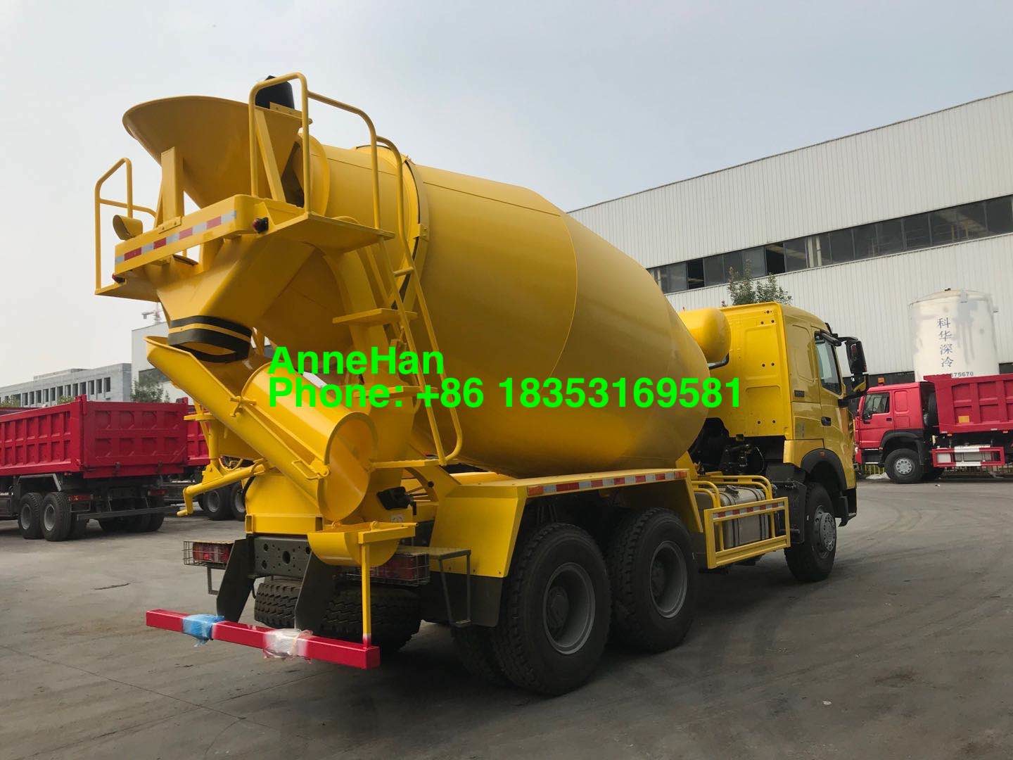 10 Wheels 10M3 Concrete Mixer Truck Sinotruk Howo 7 336hp Euro2 RHD