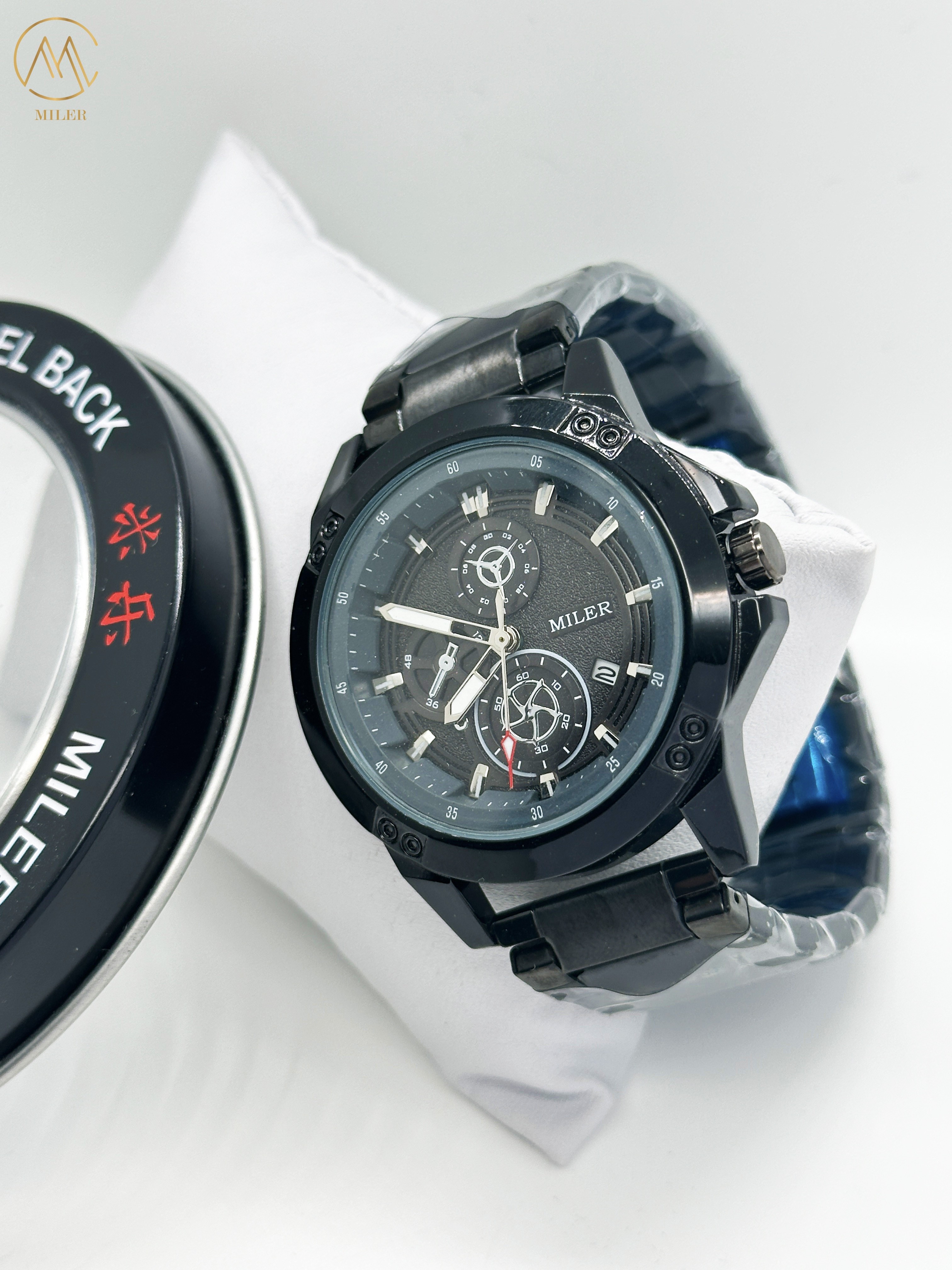 Custom Logo Fashion Business Three-Eye Chronograph Men′s Watch Quartz Movement
