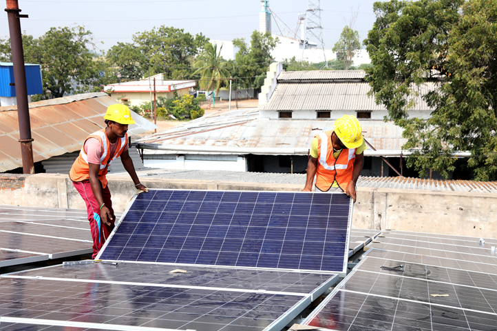 ! Sample Available! 270W Solar Panel! Good Efficiency! with TUV Certified! Widely Used!