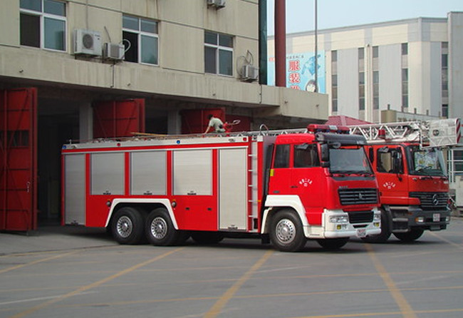 Multi-Functional Euro 3-euro 6 Fire Truck With Powerful Functions For Any Situation