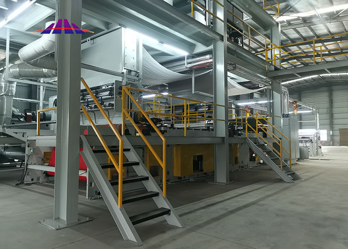 SSS Spunbond Nonwoven Fabric Machine Breathable Skin Friendly 1600mm