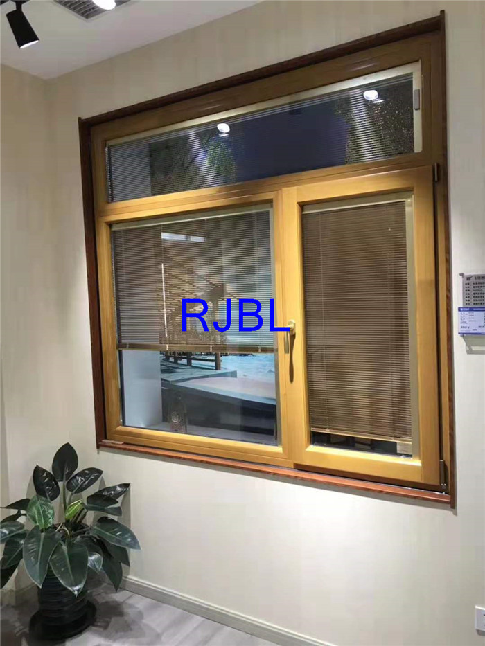 Strong Frame Wood Effect Aluminium Windows, Integrated Larch Wood Alu Wood Windows
