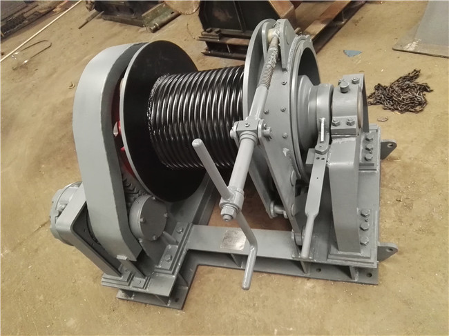 270KW Drum Cpacity 100x250m Marine Electric Winch For 10 Ton Tanker