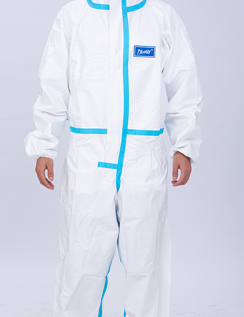 Antibacterial Non Woven Disposable Coverall Medical Protective Suit 170cm With Shoe Cover