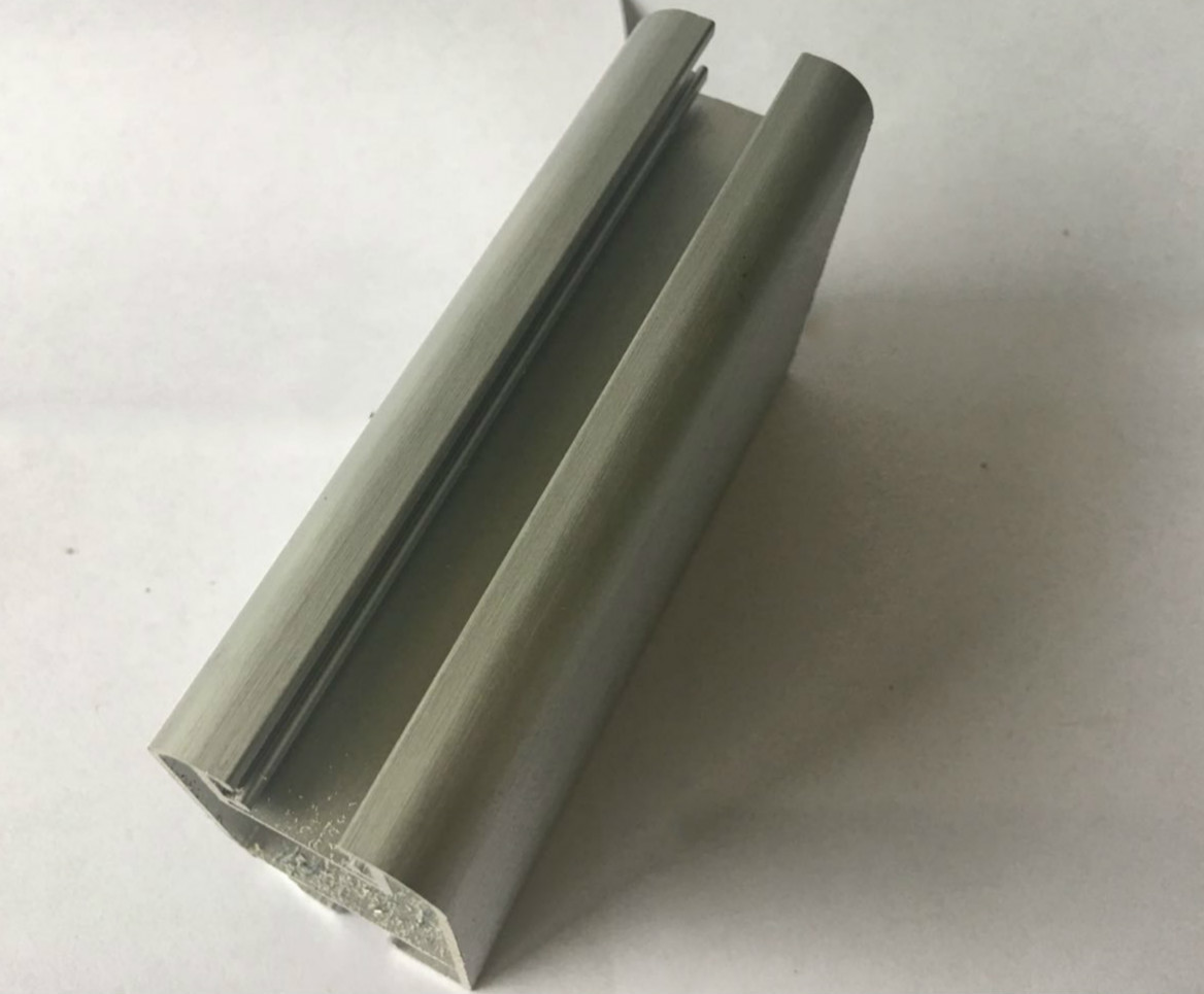 Silver Oxide Anodized Aluminum Profiles Length Customized Wear Resistant