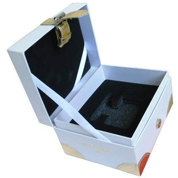 Custom Logo Stamping Foil Logo Hinged Link Clamshell Shape Paper Candle Perfume Packaging Gift Box For 100ml 50ml 30ml