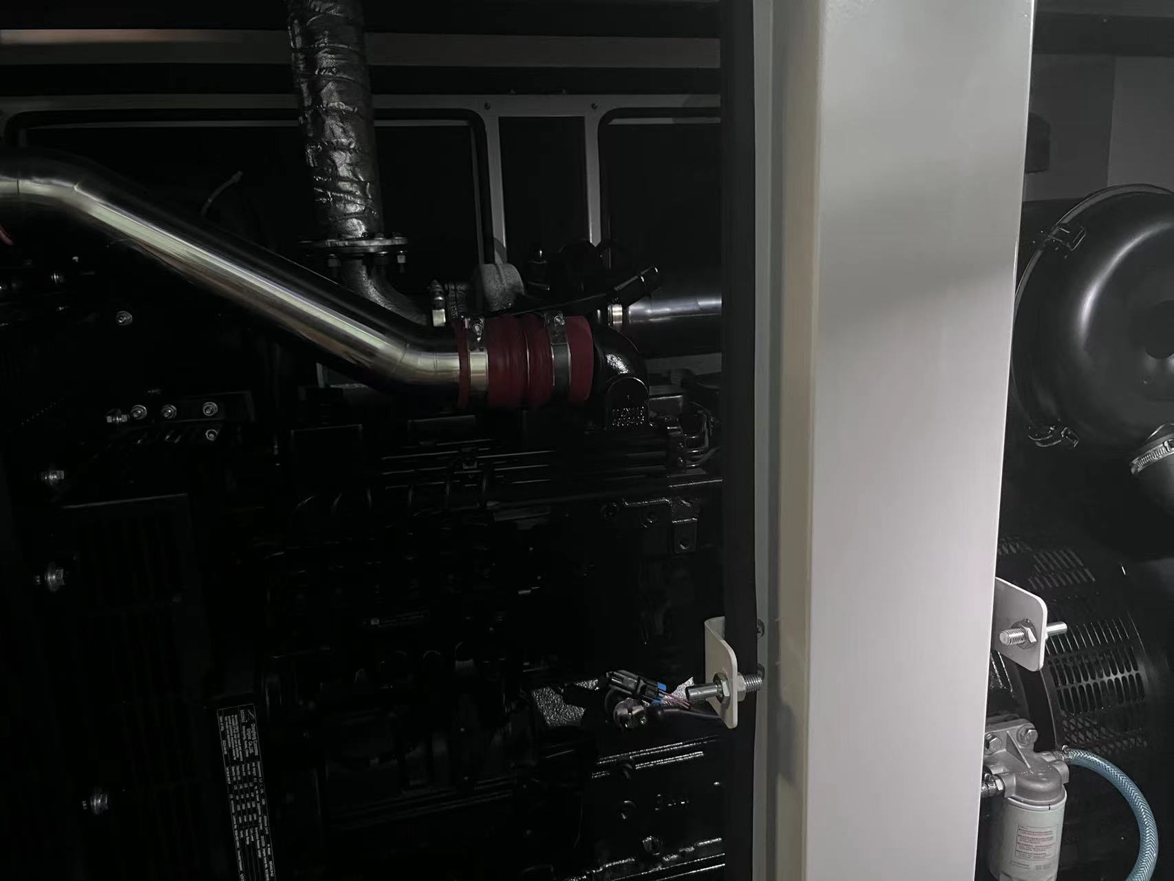 150KVA Kangmingsi Diesel Generator Set with 120KW Large Power and Strong Power Reserve