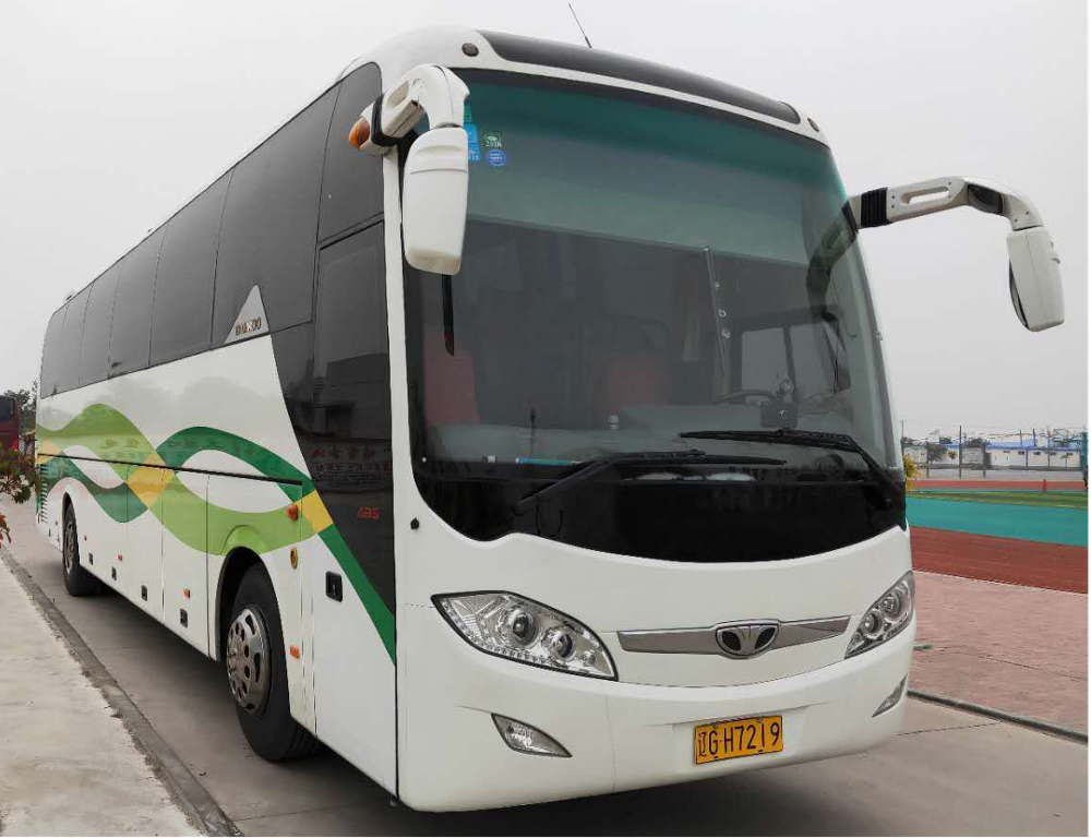Good Condition Used 55 Seats Diesel Buses and Coaches in UAE 12000*2500*3580mm Size