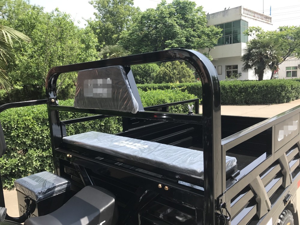Three Wheel 2 Ton 150CC Motorized Passenger Tricycle