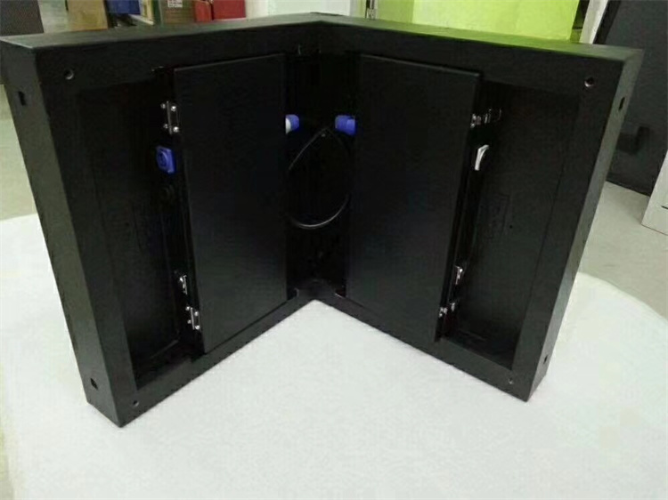 3d Outdoor Advertising Led Display Screen 32 Inch 90 Degree Right Angle P4 P5 P10