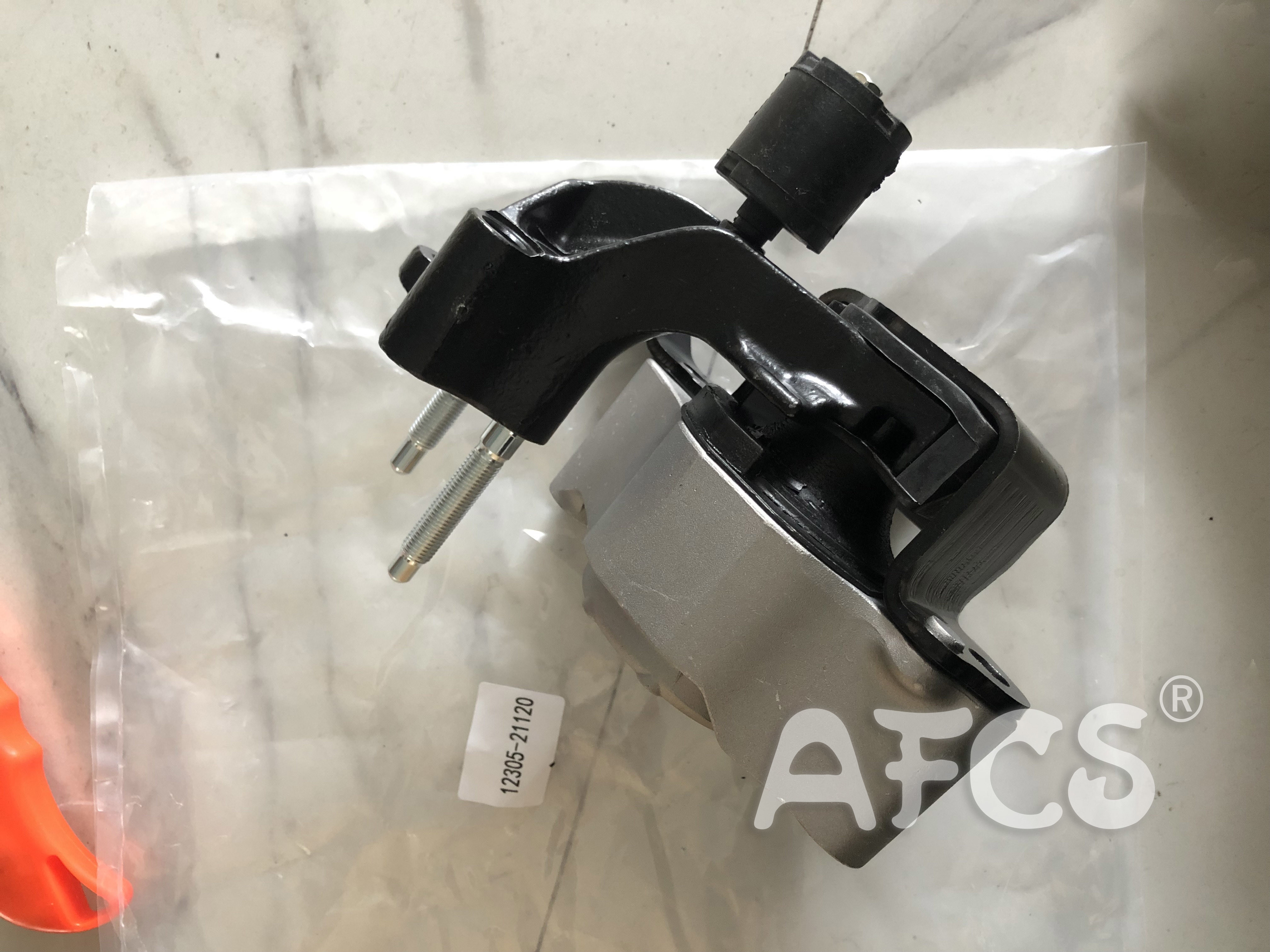 Right Front Engine Mount 12305-21120 123050D020 12305-22170 For Toyota Prius Corolla