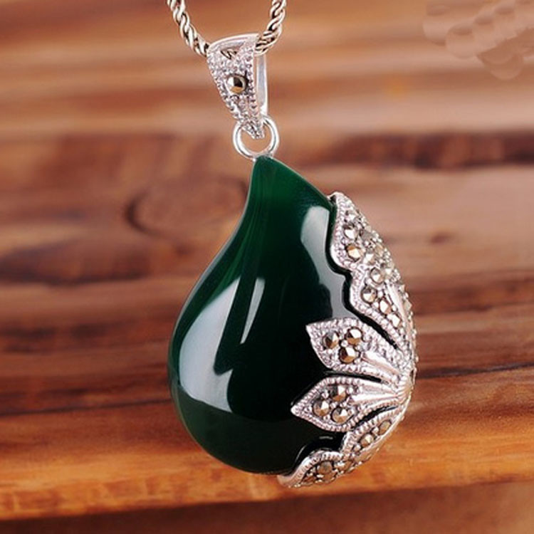 Vintage Jewelry 925 Silver Green Agate Marcasite Drop Pendant Necklace 18 Inches (JA1674GREEN)