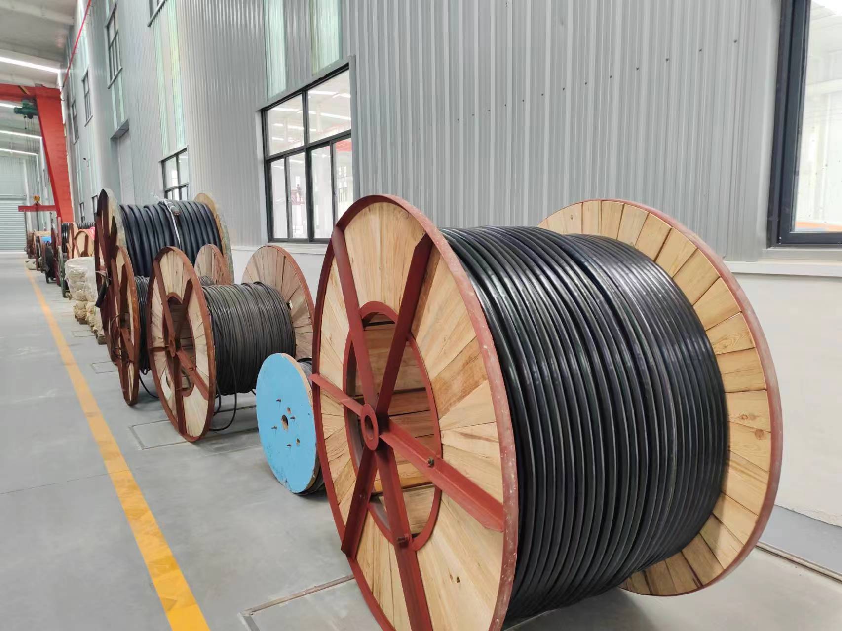 IEC 60227 Standard XLPE Power Cable 4*240mm2 1kv Aluminum Conductor