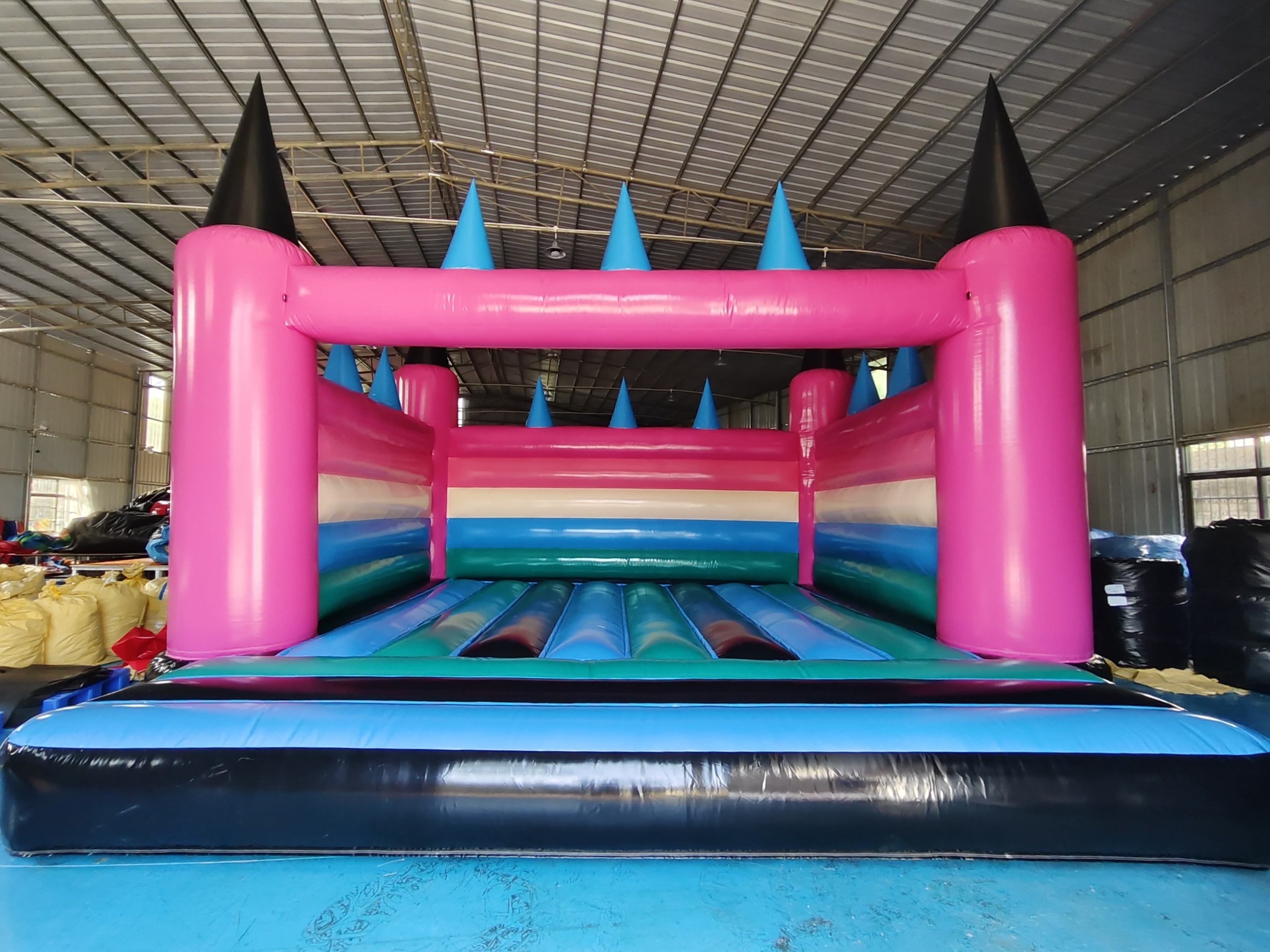 Commercial Outdoor Giant Inflatable Bounce House Colorful Wedding Inflatable Big Jumping Castle For Kids And Adults