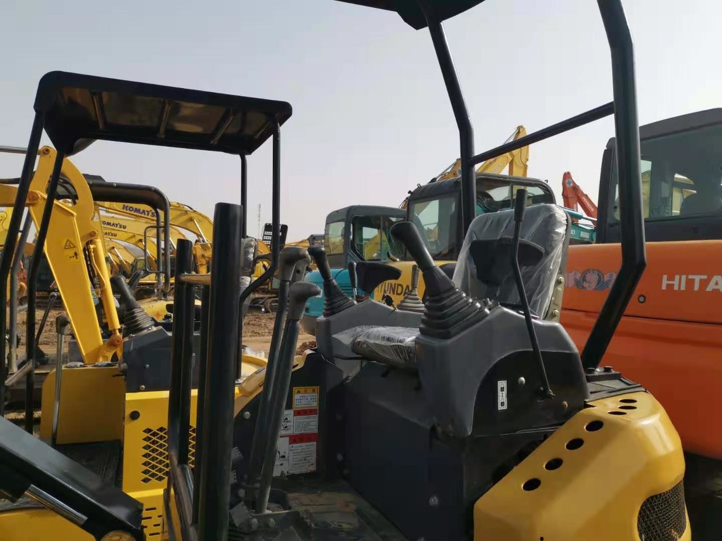2T 0.25M3 Bucket Cat 302 Used Mini Excavator 1.1L Displacement