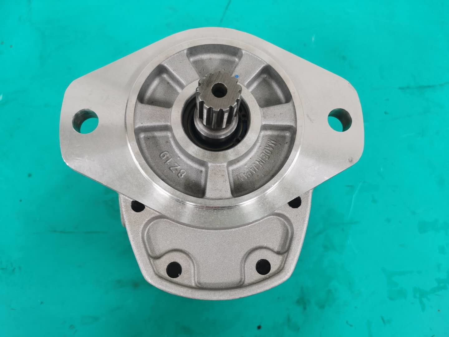 2P3156L GEAR PUMP /HYDRAULIC PUMP FOR TRACK-TYPE TRACTOR D4D D4E D4E SR Caterpillar