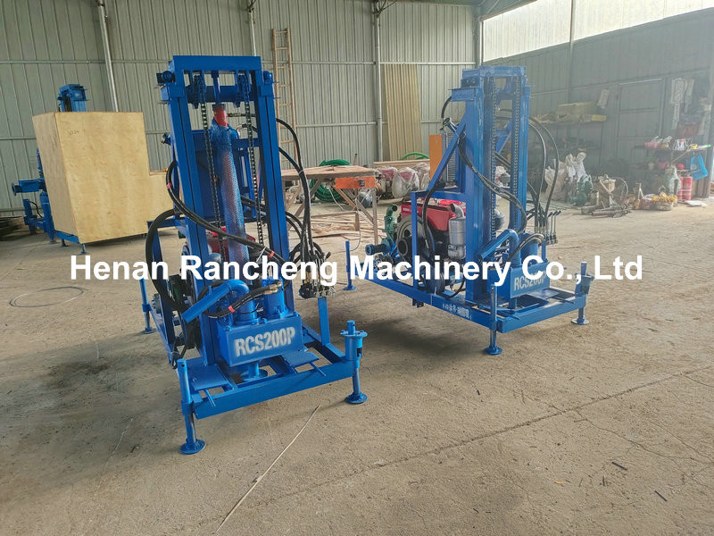 Two Wheels Portable Water Well Drilling Equipment 22HP Power 150m Drilling Depth