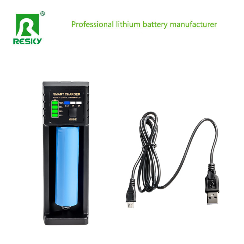 1.2V Rechargeable Battery Charger Ni-MH Ni-CD Smart 1 Slot USB Smart Charger