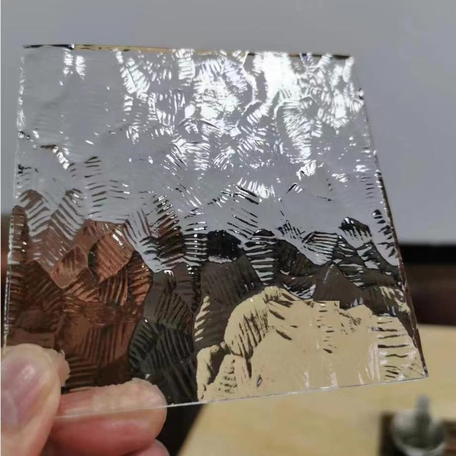 Customized Patterned Tempered Glass Decorative Architectural Embossed Pattern Glass