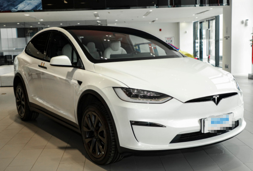2023 Tesla Model X Double Motors All-Wheel-Drive Version 5 Door 5 Seats SUV