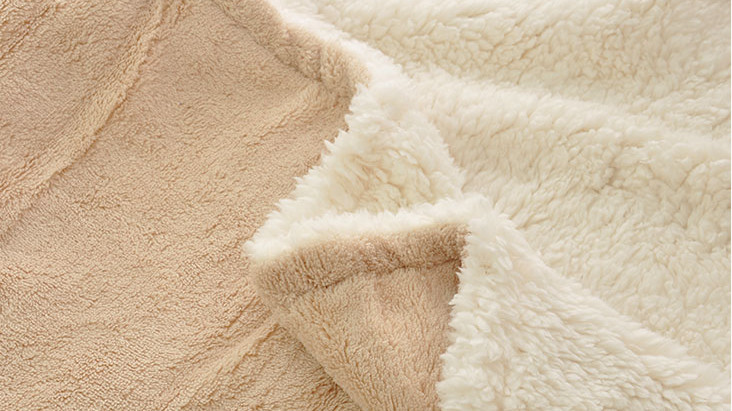 Animal Pattern Cartoon Print Blanket With Sherpa Backing For Adults / Baby
