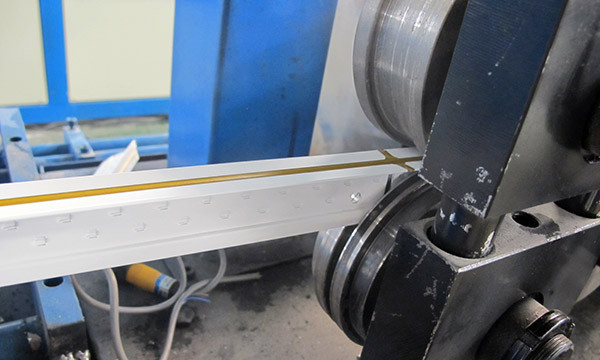 Galvanized Steel Tee Grid Roll Forming Equipment PLC T Grid Bar Product Line High Speed