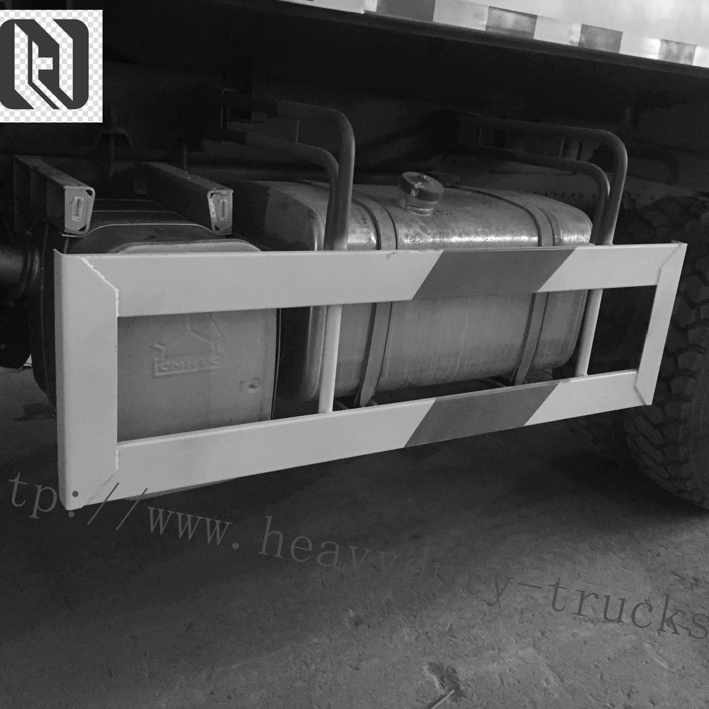 Middle Lifting Heavy Duty Dump Truck , Sinotruck Howo 6x4 10 Wheeler Truck