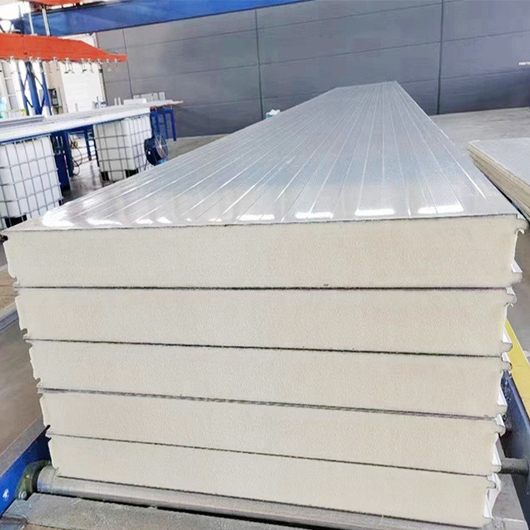 B1 Grade Fireproof Rigid PU Sandwich Panel For Wall 950mm Width