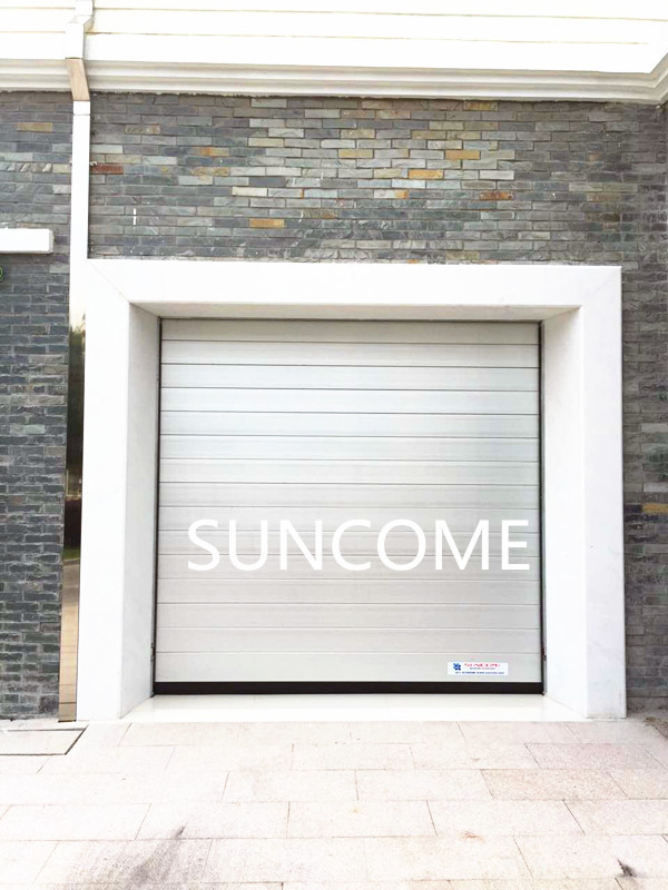 Outside Rolling Back Sectional Industrial Security Door High Speed