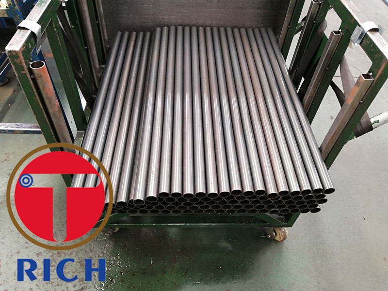 Nice Quality And Competitive Price Astm A178 4 - 450mm Outside Diameter Heat Exchanger Carbon Steel Welded Pipe
