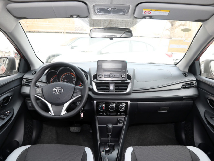 Toyota YARiS L 2022 1.5L CVT PLUS version 1.5L 112HP L4 Hatchback Used Car