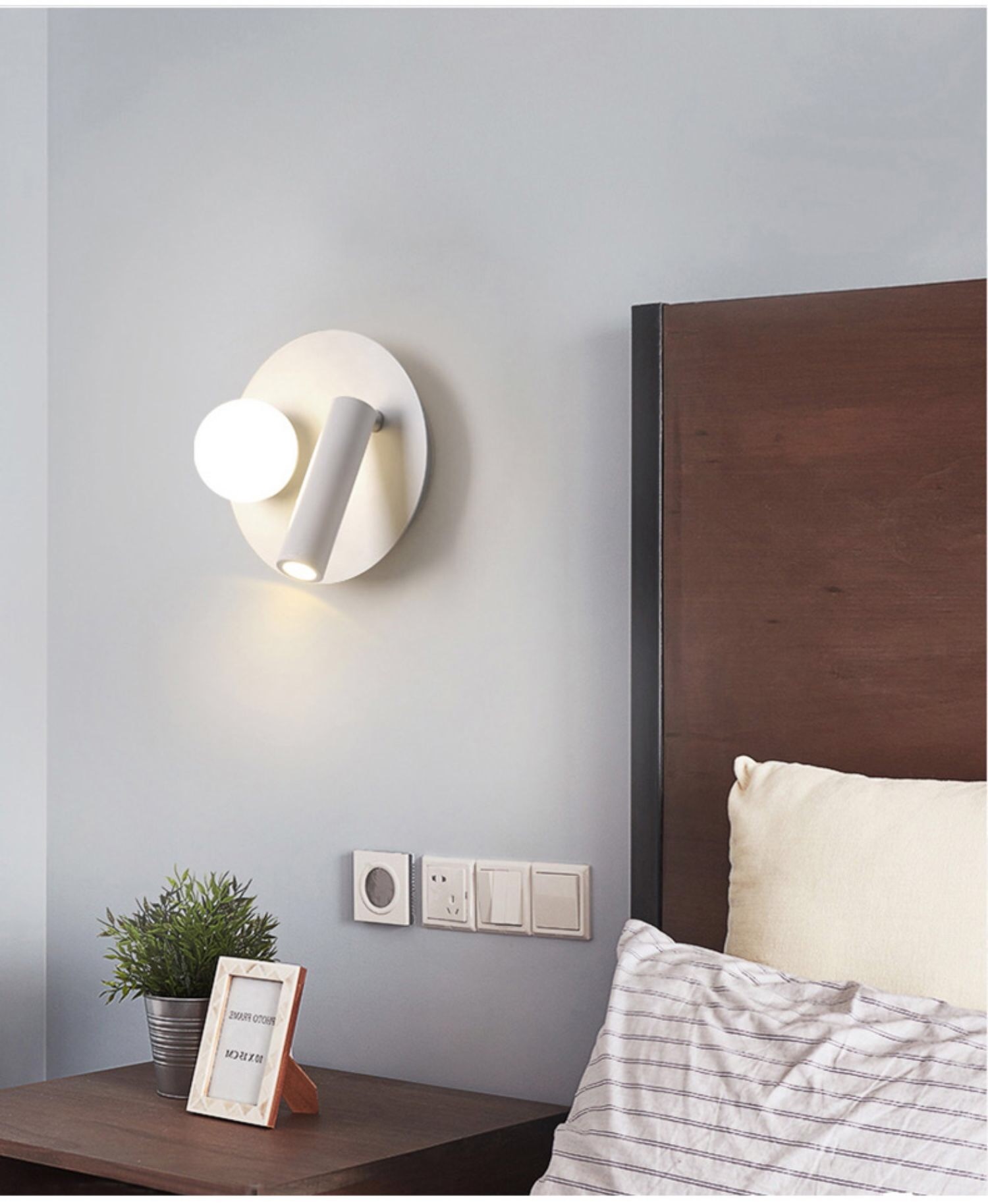 Bedside reading wall lamp acrylic ball Nordic bedroom bed board light living Bedhead wall light for hotel