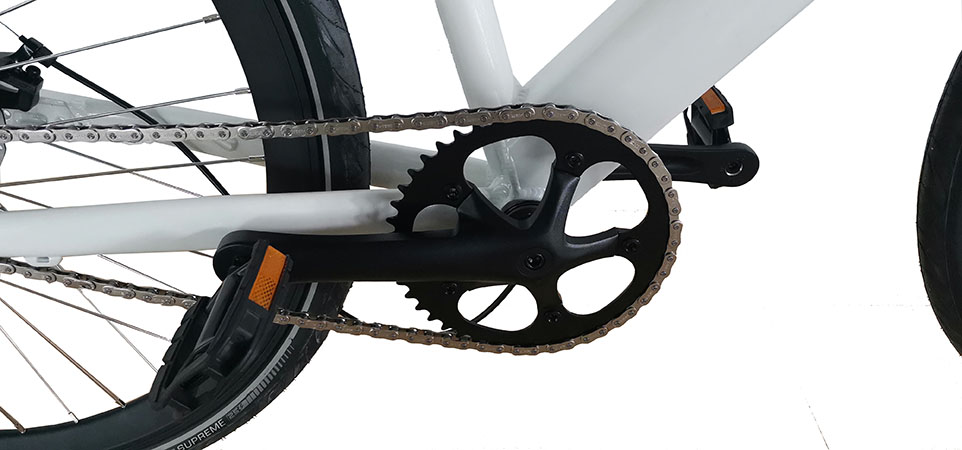City Adult Electric Bicycle 36v 700C Wheel 250w Motor Cycle with Hidden Battery 2022